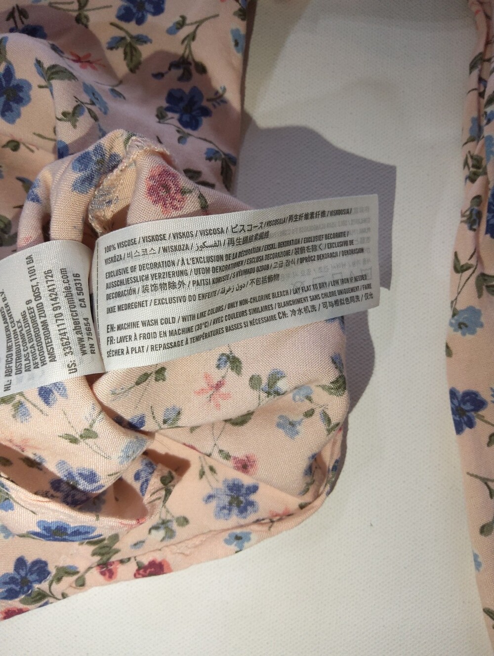 Hollister Crop Top Womens Small Pink Blue Ditsy Floral Boho Chic Cottagecore - Picture 2 of 7